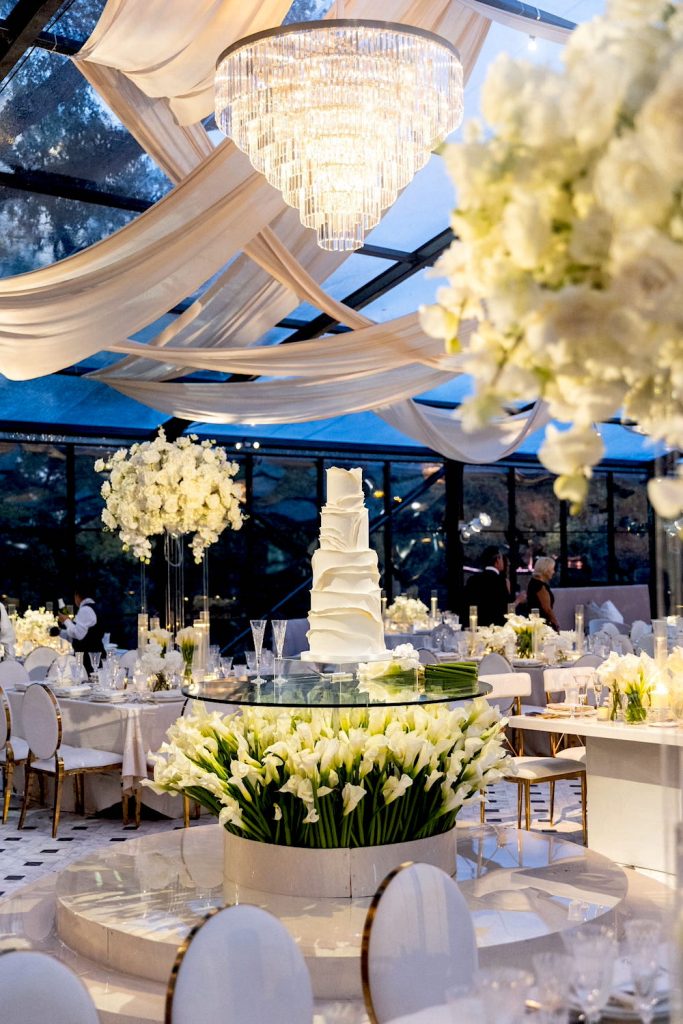 rent wedding chandelier party corporate event gala fundraiser party charlotte